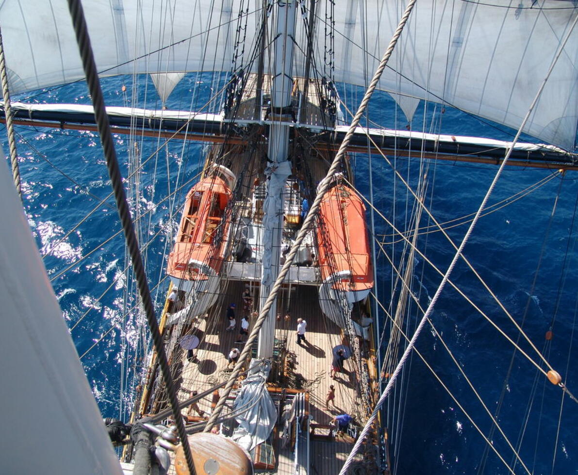 clipper mast